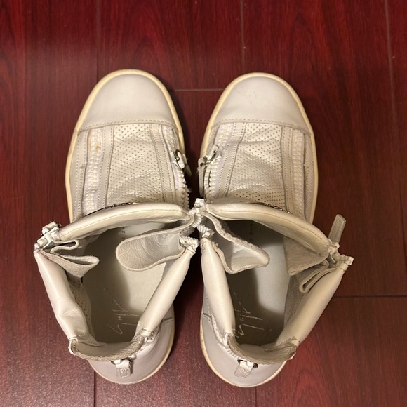 Authentic Womens Giuseppe Zanotti GZ high top white boots sneakers size 35.5 - Picture 6 of 10